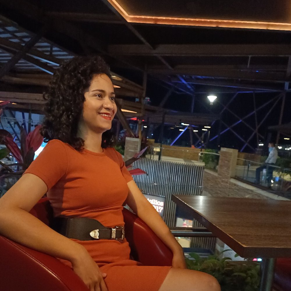 Meet your Posher, Vianny